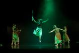Sklízí bouři, choreografie koliktiv